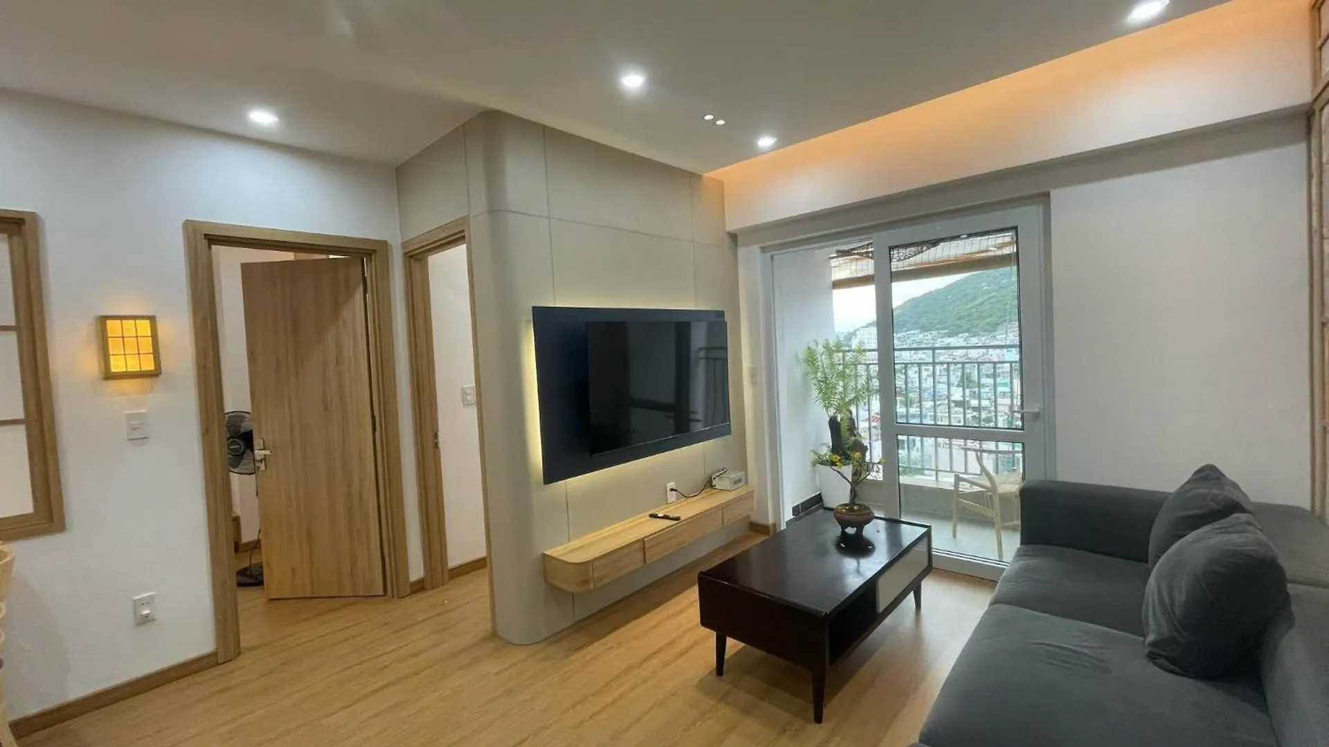 Happy Banana Apartment Nha Trang 0*,  Vietnam